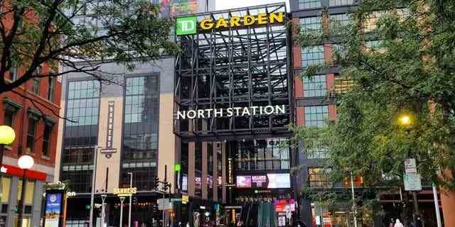 Ein Google-Earth-Bild zeigt den Nordbahnhofeingang der TD Garden Arena in Boston, Mass.