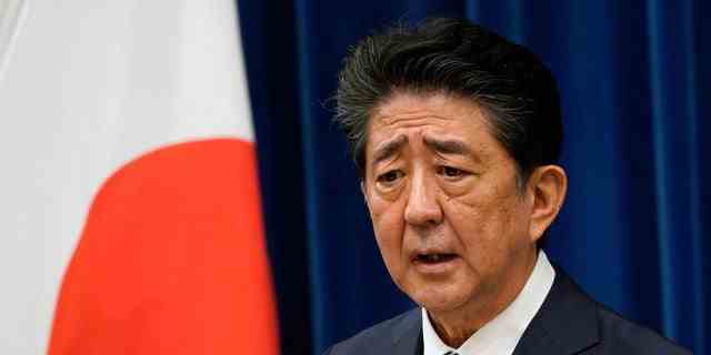Abe, Japans dienstältester Premierminister, wurde am 8. Juli während einer Wahlkampfrede ermordet.