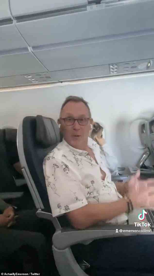 Ein anderer Passagier mimt Collins, um herauszufinden, was auf ihrem Flug zwischen Los Angeles und Dallas passiert