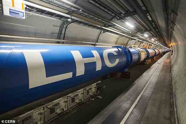 Bei Spitzenbetrieb verbraucht CERN fast 200 Megawatt Strom – ein Drittel so viel Energie wie die Stadt Genf – und ist damit einer der größten Energieverbraucher Frankreichs