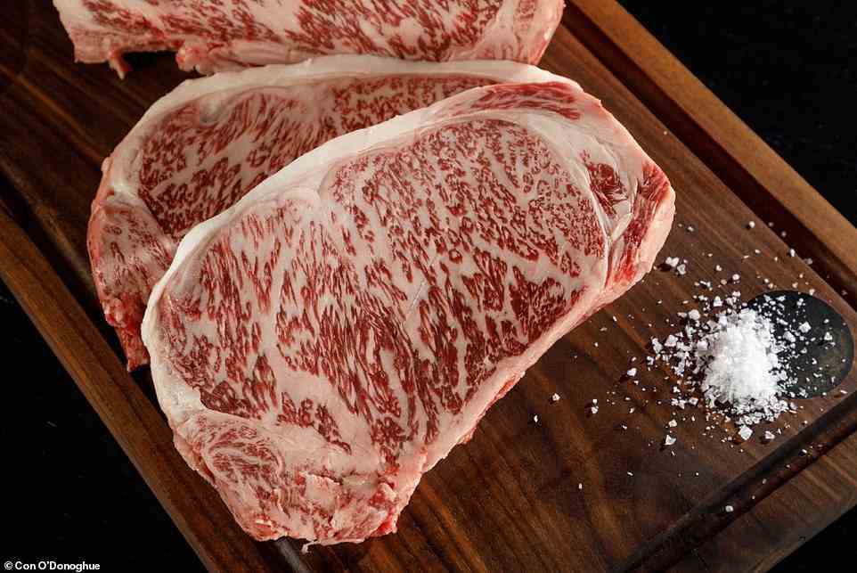 Ein japanisches Wagyu-Steak, das auf der Zunge zergeht (im Bild), wurde bei der World Steak Challenge 2022 zum weltbesten Steak gekürt