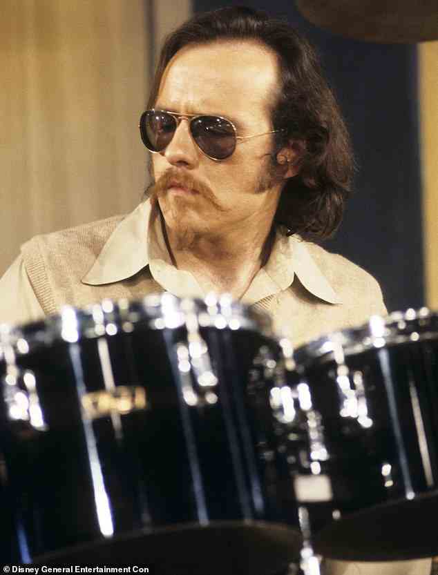 So war er: John Hartman, der ursprüngliche Schlagzeuger der Doobie Brothers und Mitbegründer der Band, ist im Alter von 72 Jahren gestorben;  1978 abgebildet