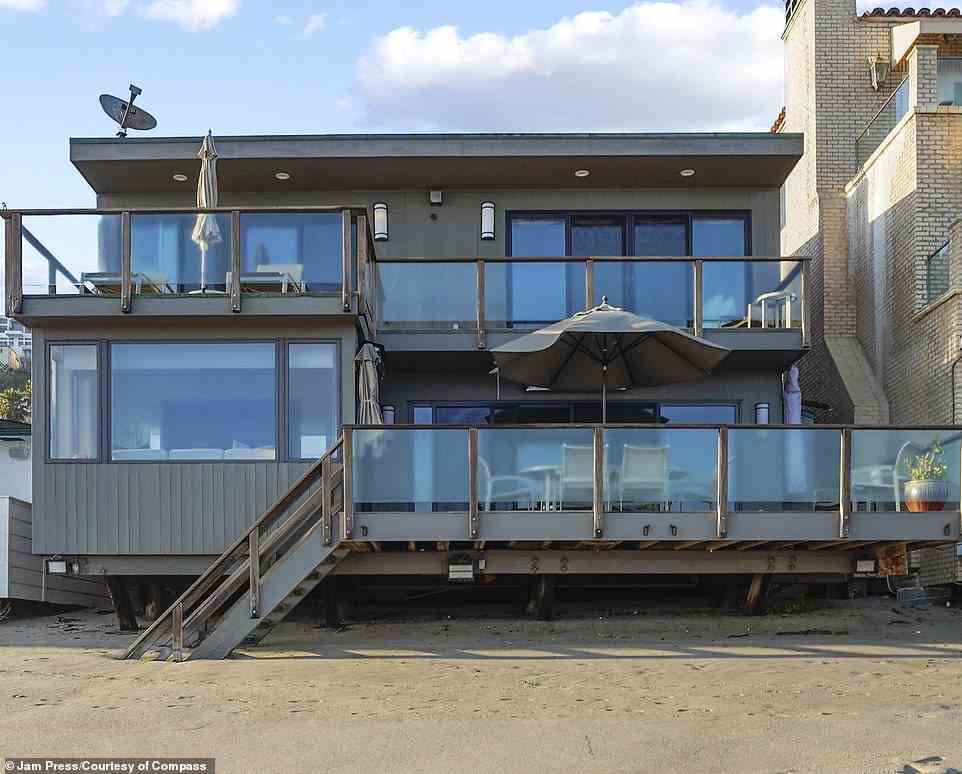 Das atemberaubende Strandhaus des berühmten Filmkomponisten Henry Mancini im Wert von 11,6 Millionen US-Dollar ist auf den Markt gekommen – fast drei Jahrzehnte nach dem Tod des Hollywoodstars