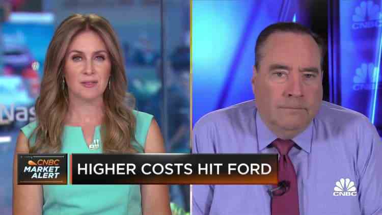 Ford-Aktien fallen, nachdem das Unternehmen vor zusätzlichen Kosten in Höhe von 1 Milliarde US-Dollar gewarnt hat