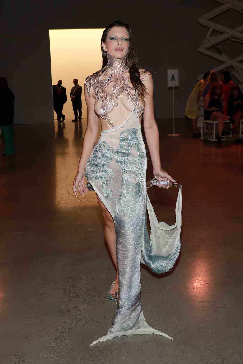 Parsons MFA Student Show – Front Row & Backstage – September 2022 New York Fashion Week: Die Shows