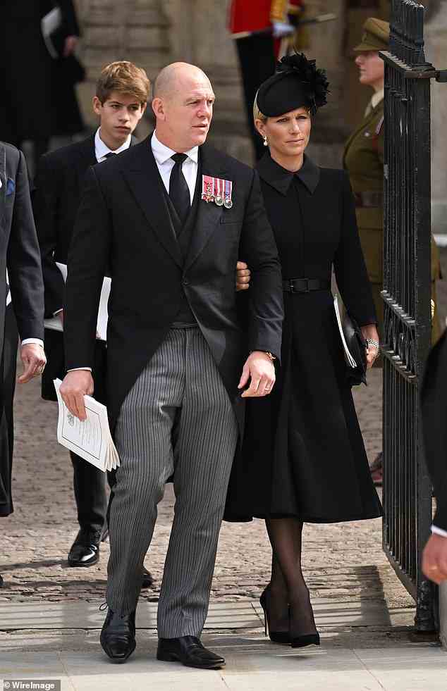 Mike, der mit Prinzessin Annes Tochter Zara Tindall verheiratet ist, enthüllte, dass die Hitze, die er erhielt, „unnötig“ war, da er seinen MBE trug, der nach seinem Triumph in Australien verliehen wurde, und seine Diamant- und Platin-Jubiläumsmedaillen