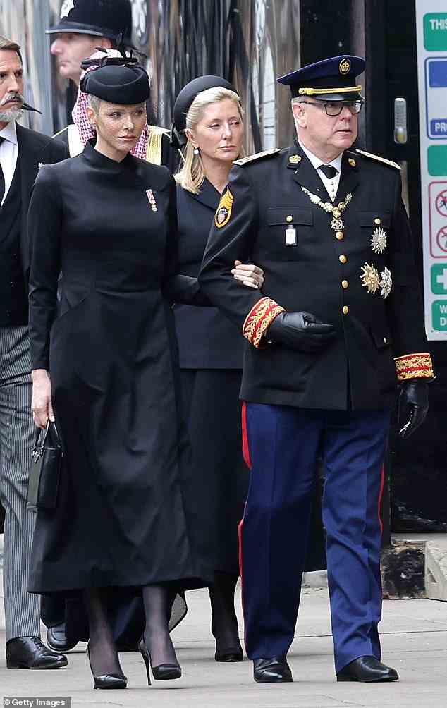 Prinz Albert von Monaco und Prinz Charlene von Monaco nehmen am 19. September am Staatsbegräbnis der Königin in der Westminster Abbey teil