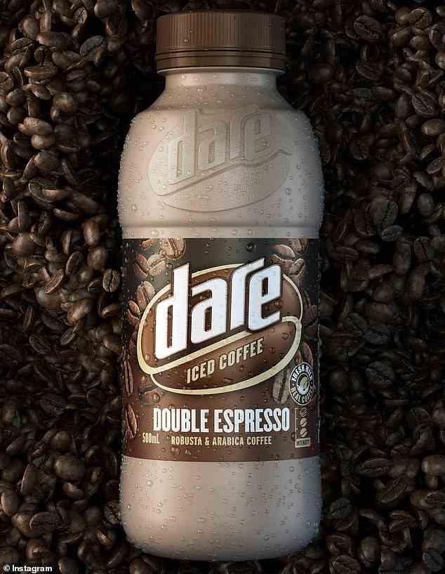 Double Espresso ist einer der betroffenen Geschmacksrichtungen.  Es wird angenommen, dass sich in den Flaschen Plastikteile befinden, die beim Verzehr Verletzungen oder Krankheiten verursachen könnten