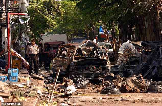 Insgesamt 202 Menschen kamen bei den Bombenanschlägen ums Leben, darunter 88 Aussies am 12. Oktober 2002 auf Bali