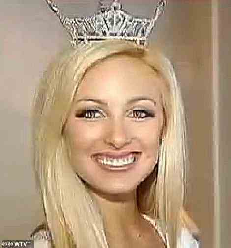 In 2014, another grave mistake was made during the Miss Florida competition, in which Elizabeth Fechtel (seen) was told she was the winner - but officials later announced there had been a scoring error and Victoria Cowen would be moving on instead