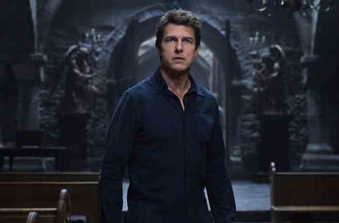 Brendan Fraser sagt, Tom Cruise Mummy Reboot sei gefloppt, weil es zu erschreckend und beängstigend war 3
