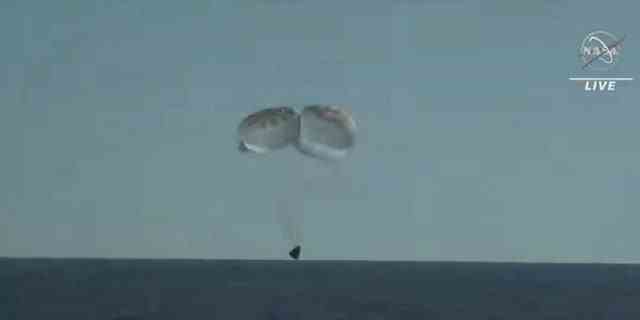 Die Dragon Freedom-Kapsel landete am Freitag nach mehr als fünf Monaten im Weltraum vor der Küste Floridas.