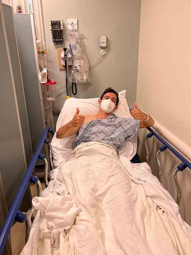 Herr Vega war zehn Tage lang im Krankenhaus am Mount Sinai West, New York City.  Er sagte, direkt nach der Operation könne er mit den Zehen wackeln und die Beine leicht bewegen.  Am nächsten Tag konnte er zwei Schritte rückwärts gehen und sich auf einen Stuhl setzen