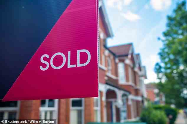 Nachfrage gesunken: Laut der Immobilien-Website Rightmove ist die Zahl der Käufer, die ein neues Zuhause suchen, im Oktober um 15 % gesunken