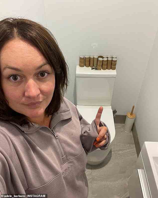 Die australische Mutter Adele Barbaro hörte auf, leere Toilettenpapierrollen aufzuheben, um zu sehen, ob jemand anderes in ihrer Familie sie sammeln würde, aber leider tat es niemand