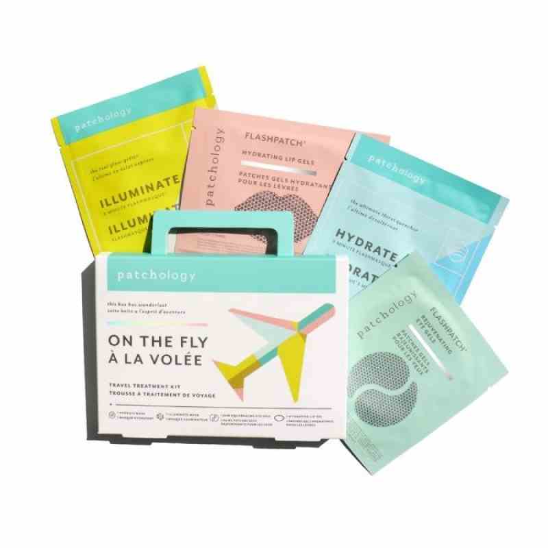 Patchology On the Fly Kit bunte Gesichtsmaskenbeutel auf weißem Hintergrund