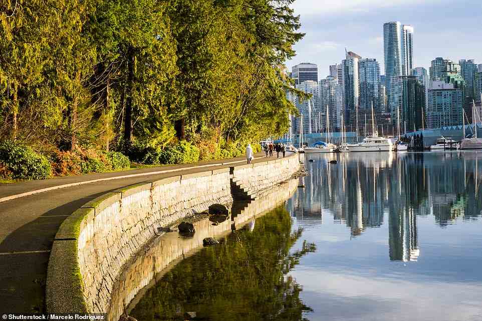 Der Seawall Trail im Stanley Park in Vancouver (oben) ist eine großartige Wanderroute