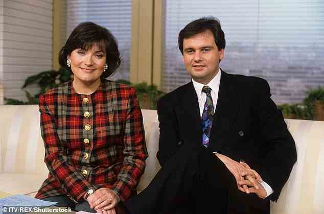 In einer Pause: Lorraine ging 1994 in den Mutterschaftsurlaub von GMTV, als sie neben Eamonn Holmes arbeitete