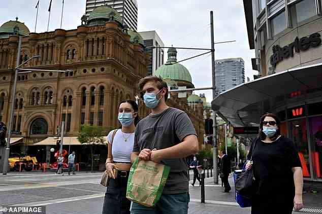 In Australien wurde eine „vierte Welle“ von Covid-Infektionen beobachtet, aber die Bewohner wurden aufgefordert, nicht in Panik zu geraten