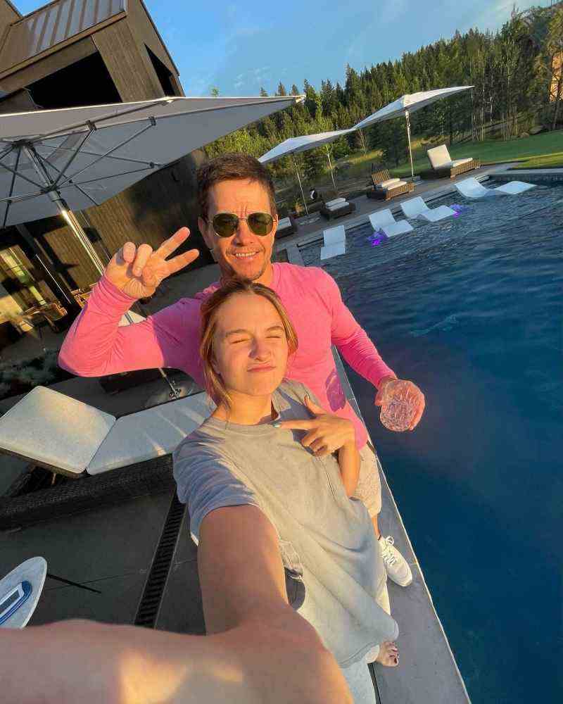 September 2022 Mark Wahlberg Instagram Mark Wahlberg und Ehefrau Rhea Durham Familienalbum mit 4 Kindern