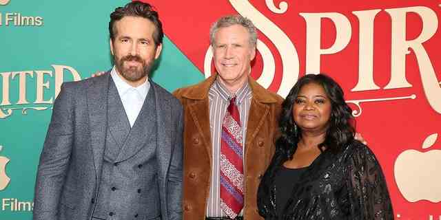 "Temperamentvoll," Die Stars, von links, Ryan Reynolds, Will Ferrell und Octavia Spencer, sind eine Wendung "Ein Weihnachtslied," Diesmal erzählt aus der Sicht des Geistes des Weihnachtsgeschenks.
