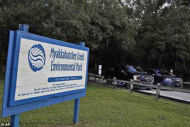 Der Myakkahatchee Creek Environmental Park in North Port, Florida, liegt direkt im Landesinneren der Ostküste des Bundesstaates, oberhalb von Port Charlotte und Fort Myers