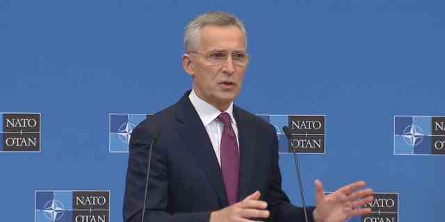 NATO-Sekretär Jens Stoltenberg beantwortete am Freitag, den 4. März 2022, Fragen von Reportern.