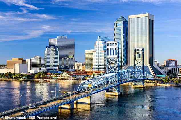 Jacksonville in Florida ist die Nummer 1 in der Tabelle der „Top-Reiseziele für Familien“, mit einem Anstieg der Suchanfragen nach der Stadt um 570 Prozent