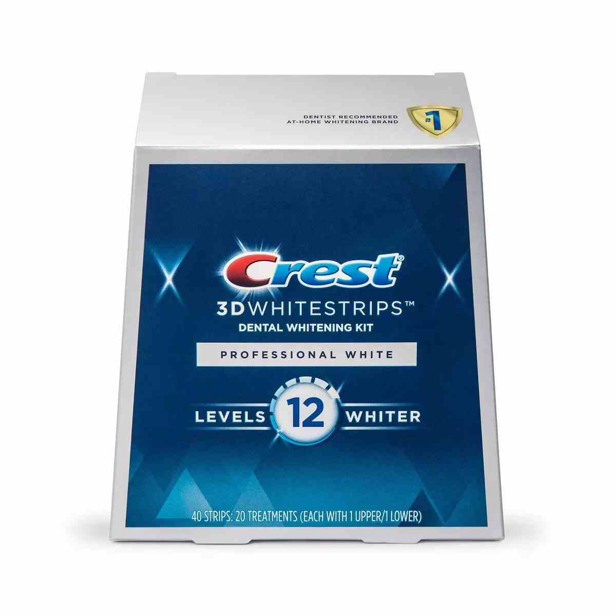 Crest 3D Whitestrips Professional White Teeth Whitening Kit Blue Box auf weißem Hintergrund