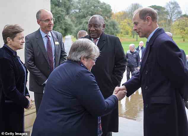 Herr Ramaphosa und Prinz Edward trafen sich auch mit Umweltministerin Therese Coffey in Kew Gardens