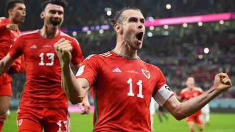 Bale feiert seinen Ausgleich gegen die USA. 