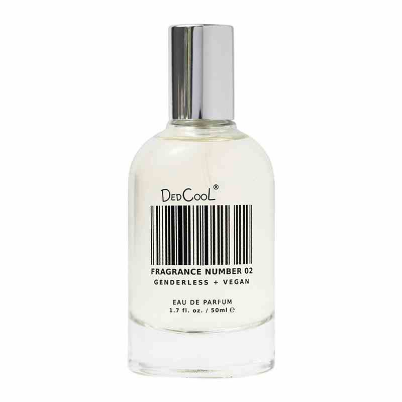 Das DedCool Fragrance 02 Eau de Parfum auf weißem Hintergrund