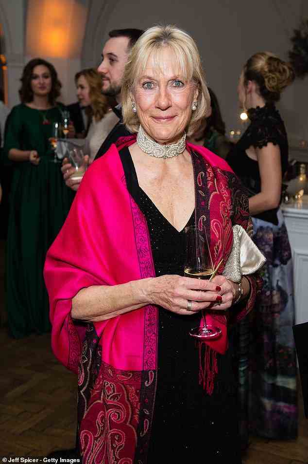 Prinzessin Olga Romanoff, 72, ist die neueste königliche Verwandte, die sich für Reality-TV anmeldet – sie wird an The Big Celebrity Detox teilnehmen, das vor dem Tod der Königin gedreht wurde – es geht um seltsame alternative Therapien wie das Trinken von Urin
