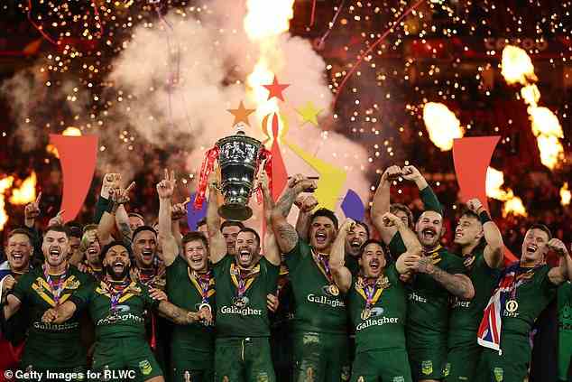 Australien gewann den Rugby League World Cup, nachdem es Samoa im Finale mit 30: 10 besiegt hatte