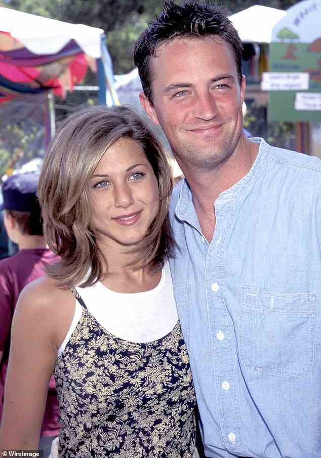 So wie sie waren: Matthew Perry hat enthüllt, dass er wusste, dass Jennifer Aniston und David Schwimmer während Friends süß zueinander waren – als er auch in sie verknallt war