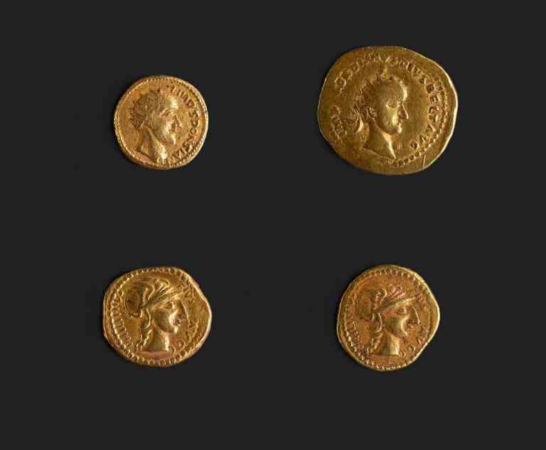 1713 entdeckte römische Münzen