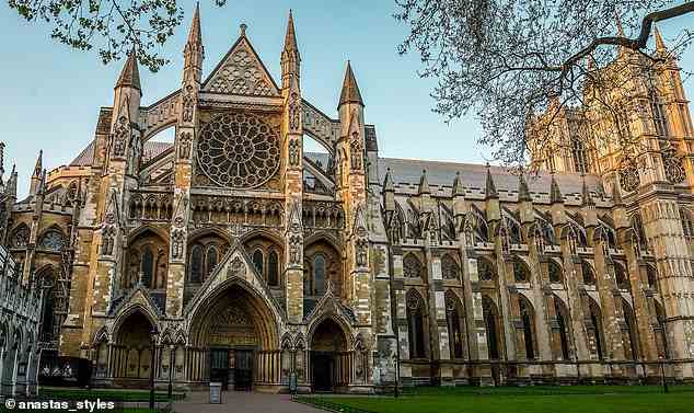 Obwohl die Westminster Abbey (im Bild) im Jahr 960 n. Chr. gegründet wurde, stammt das Gebäude, das wir heute sehen, aus der Regierungszeit Heinrichs III. im 13. Jahrhundert