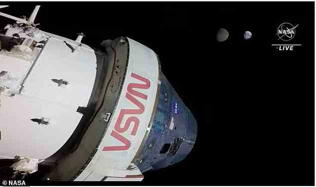 Orion reiste in Richtung Mond, bevor er seine bisher längste Motorzündung durchführte.  Es dauerte 207 Sekunden