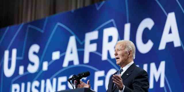 US-Präsident Joe Biden hält eine Grundsatzrede auf einem US-Afrika-Geschäftsforum auf dem US-Africa Leaders Summit 2022 in Washington, USA, am 14. Dezember 2022. 