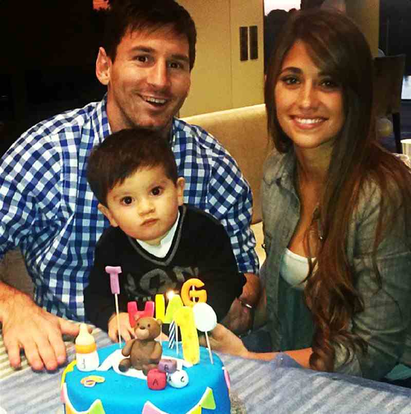 Die Beziehungszeitleiste von Lionel Messi und seiner Frau Antonela Roccuzzo: Kindheitslieblinge zu stolzen Eltern