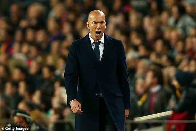 Der frühere Mittelfeldspieler von Real Madrid und Frankreich, Zinedine Zidane, wurde mit der Übernahme in Verbindung gebracht