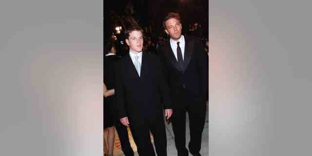 Matt Damon und Ben Affleck nahmen an der Vanity Fair-Party teil, die nach den 72. Academy Awards stattfand.