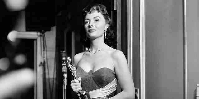 1954 gewann Donna Reed einen Oscar als beste Nebendarstellerin in "Von hier zu Ewigkeit."