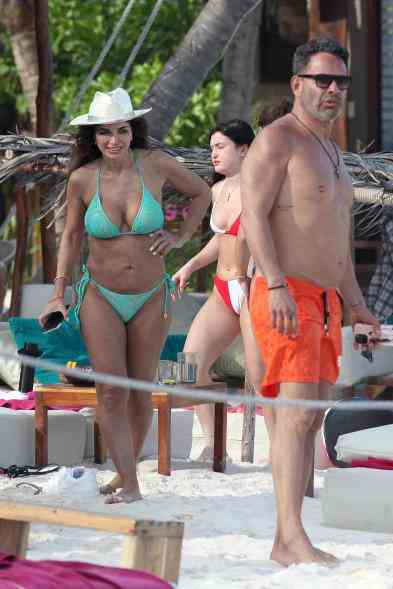 Teresa Guidice im Urlaub mit Ehemann Luis Ruelas.