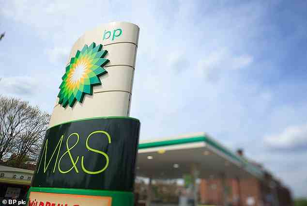 Anbindung: Gemäß den Bedingungen des neuen Vertrags mit BP werden in den kommenden zwei Jahren zunächst bis zu 900 Ladepunkte für Elektrofahrzeuge an rund 70 nationalen Verkaufsstellen von Marks & Spencer installiert