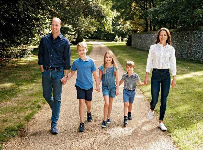 Prinzessin Charlotte, Prinz George, Kate Middleton, Prinz William, Prinz Louis