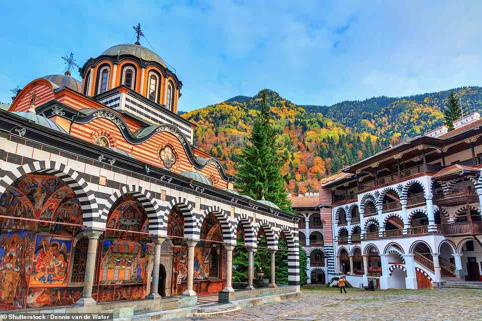 Tausende von Mönchen haben seit seiner Gründung im frühen 9. Jahrhundert im Rila-Kloster residiert