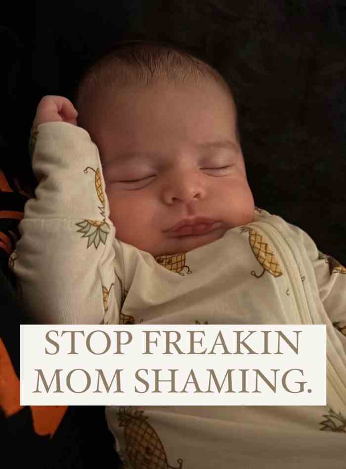Tia Booth verteidigt die Einstellung von „vorübergehender“ Hilfe zur Pflege des neugeborenen Sohnes „ein paar Nächte pro Woche“: „Stoppt Freakin Mom Shaming“ Baby schläft