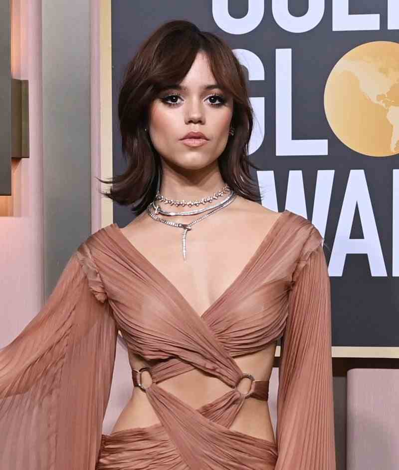 Die besten Beauty-Looks bei den Golden Globes 2023 Jenna Ortega