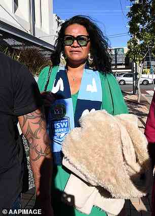 Uiatu 'Joan' Taufua, die Mutter des Brisbane Broncos-Fußballers Payne Haas, floh angeblich vor der Polizei, als ihr Auto am Freitag, den 30. Dezember, das Fahrzeug des Zimmer-Clans rammte. Sie wurde wegen dreifachen Totschlags angeklagt